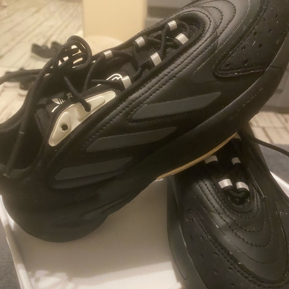Adidas women’s shoes